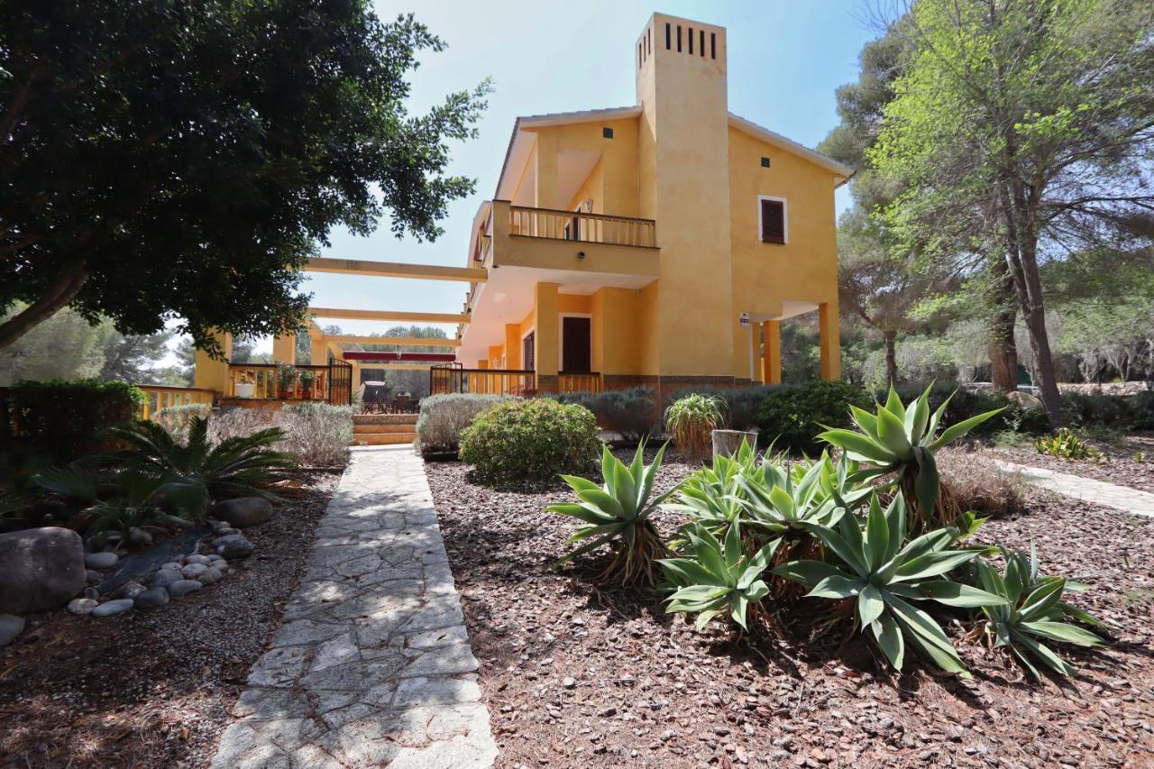 Villa Golf Sitges Виланова-и-ла-Желтру Экстерьер фото