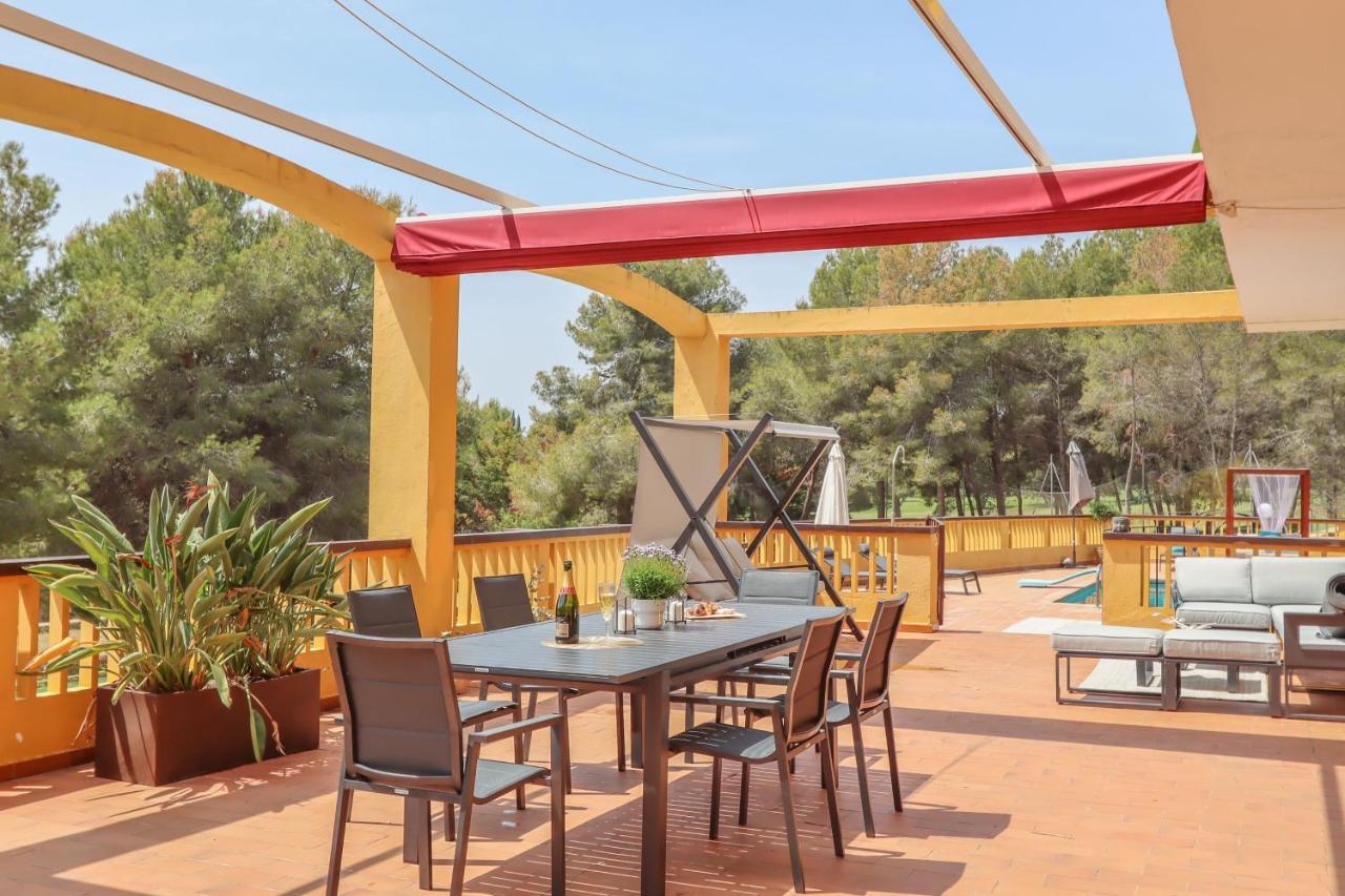 Villa Golf Sitges Виланова-и-ла-Желтру Экстерьер фото
