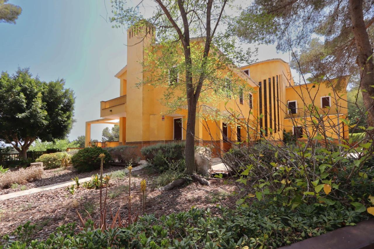 Villa Golf Sitges Виланова-и-ла-Желтру Экстерьер фото