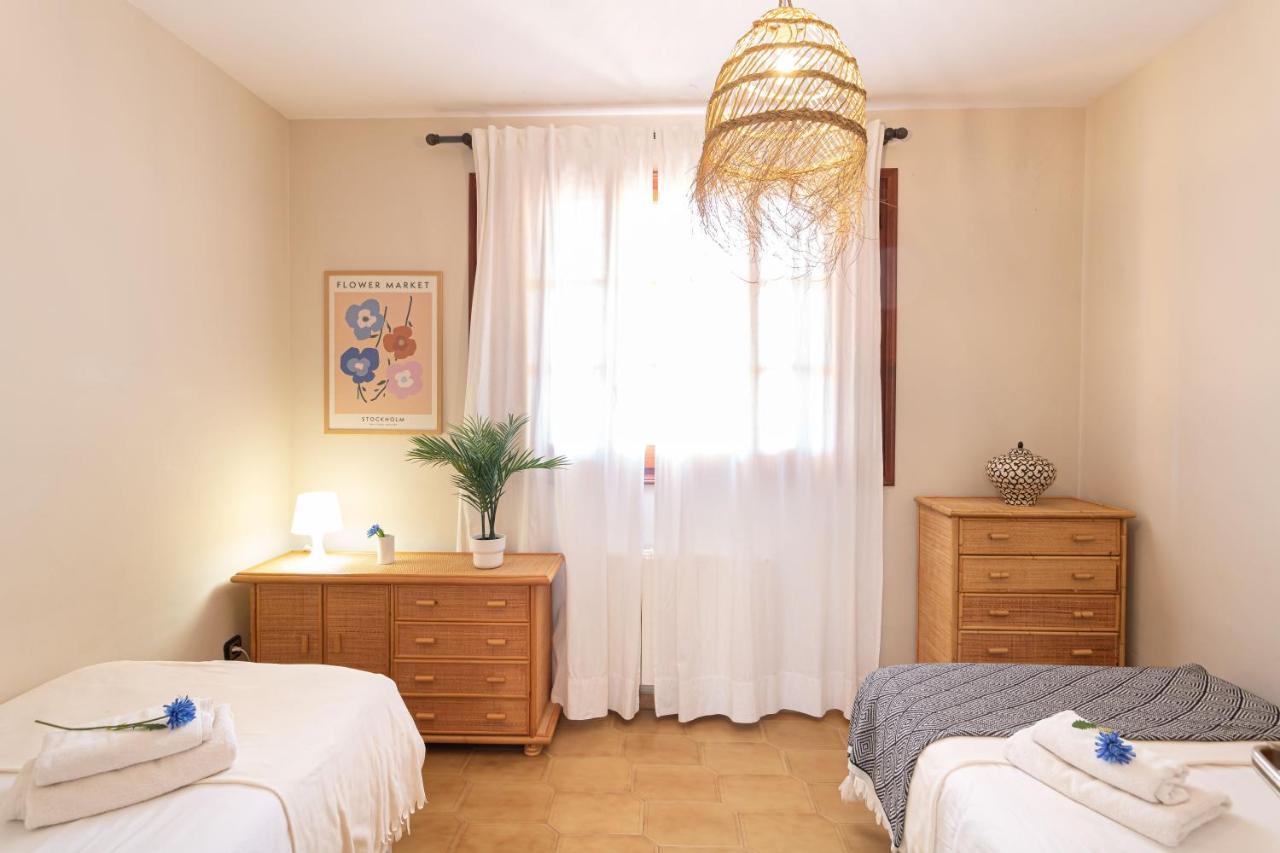 Villa Golf Sitges Виланова-и-ла-Желтру Экстерьер фото